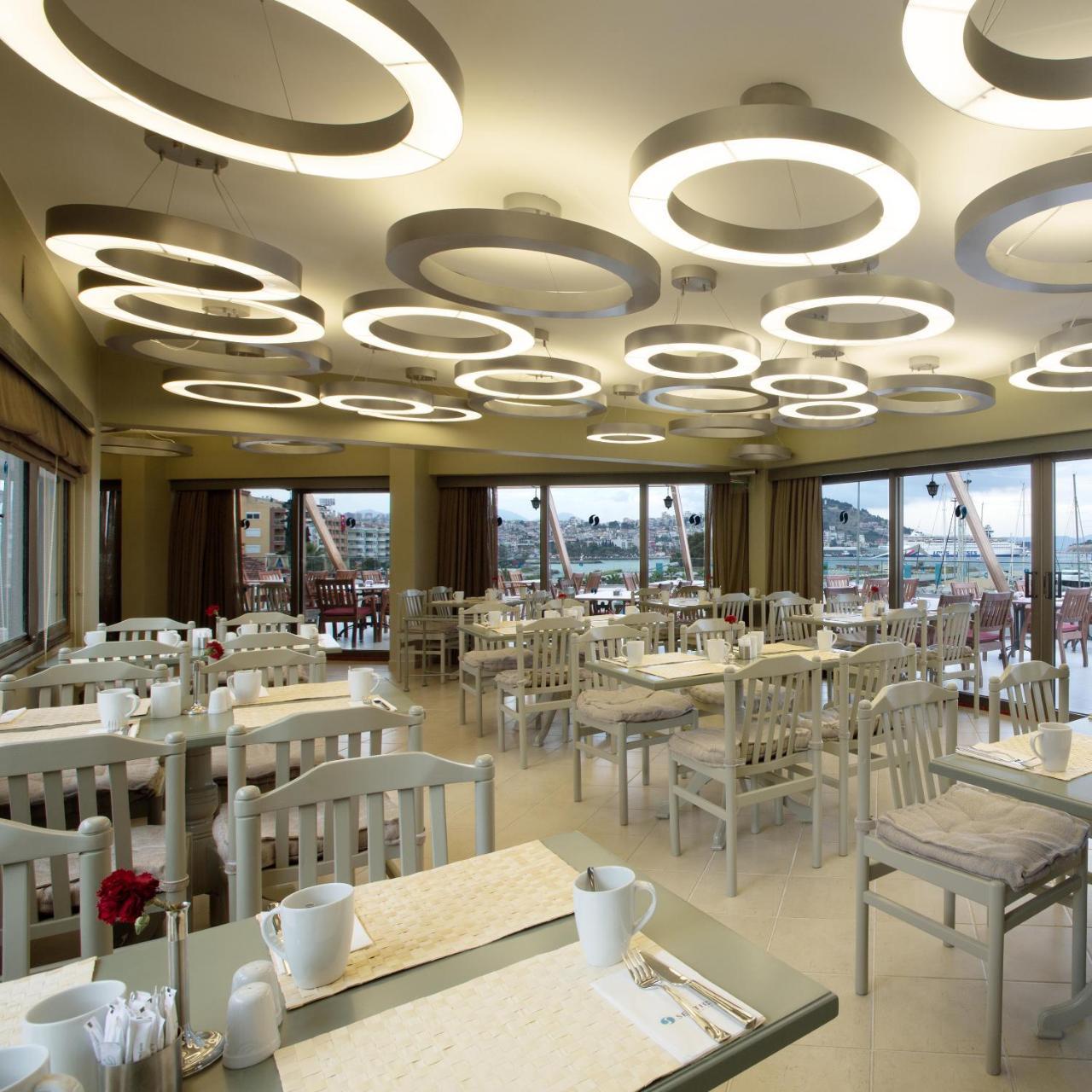 Paloma Marina Suites - Adult Only 쿠사다시 외부 사진